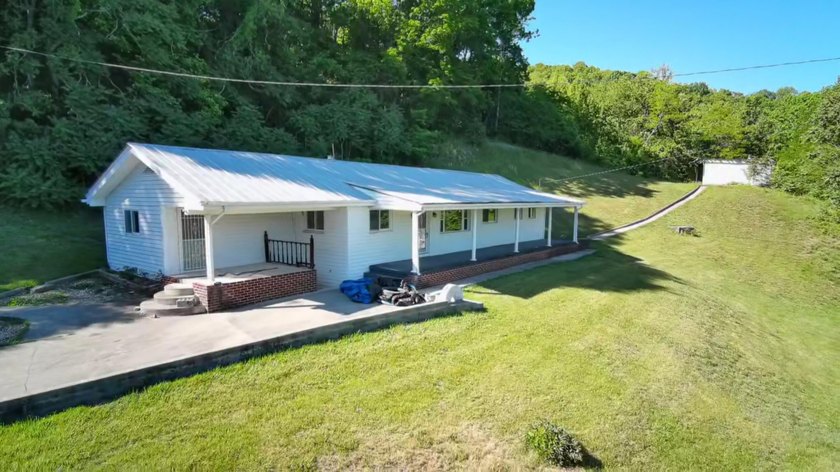 Opportunity awaits with this 3-bedroom, 1-bath ranch-style home - photo 16