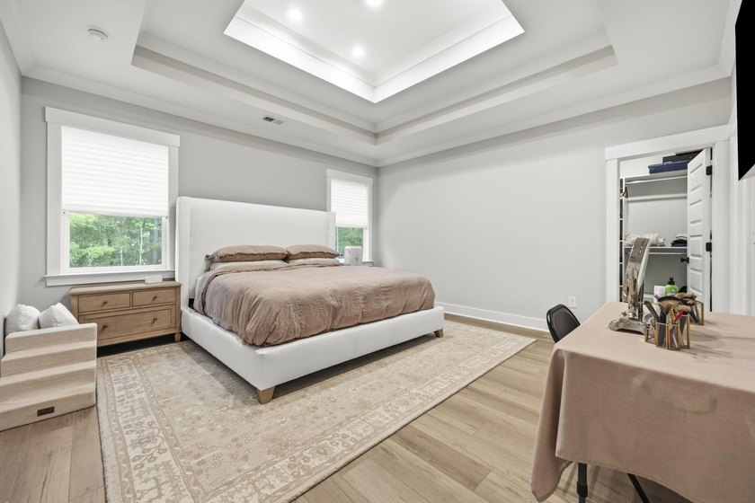 Welcome to 2031 Comradery Way in the sought-after Longwood - photo 32