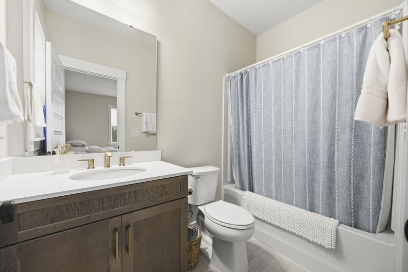 Welcome to 2031 Comradery Way in the sought-after Longwood - photo 45