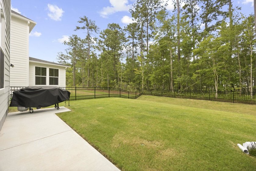 Welcome to 2031 Comradery Way in the sought-after Longwood - photo 50