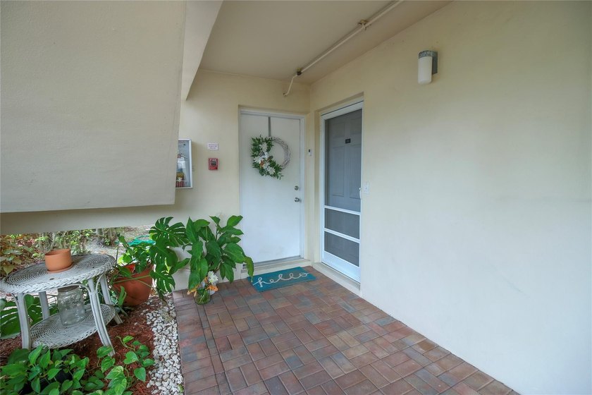 Briarwood Club in the heart of Coral Springs, tucked behind - photo 17