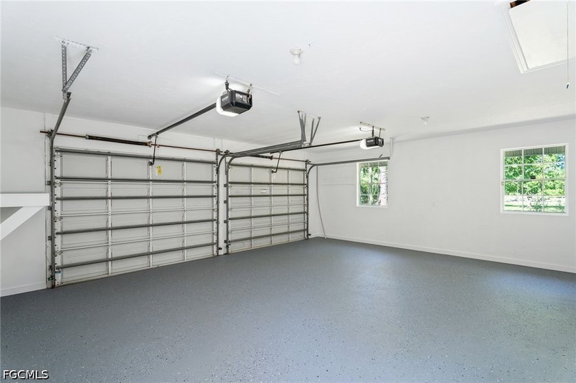 Briar Ridge Circle is a highly sought after location within the - photo 34