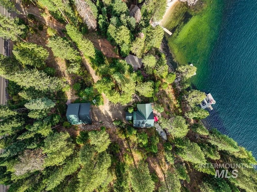 Fractional Lakefront 5-bed, 5 bath home with two additional bed - photo 50