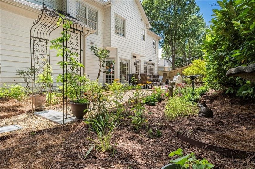 Freshly repositioned with a substantial price improvement, this - photo 12