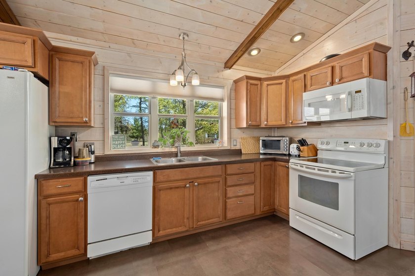 Stunning waterfront home on the shores of Big Lake, featuring - photo 14