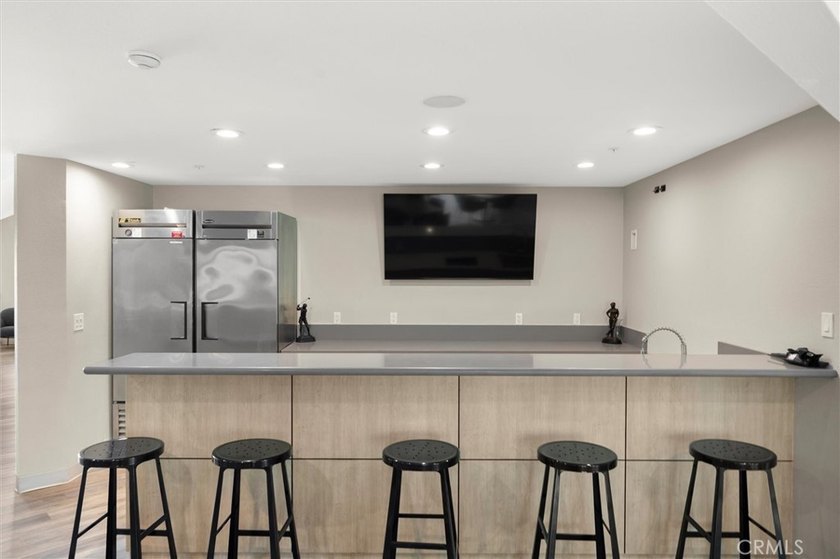 Very few 2015-built homes offer rooftop 180-degree views of - photo 47