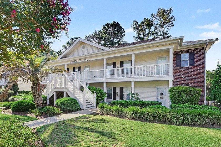 This beautifully maintained second-floor 2-bedroom, 2-bath condo - photo 23