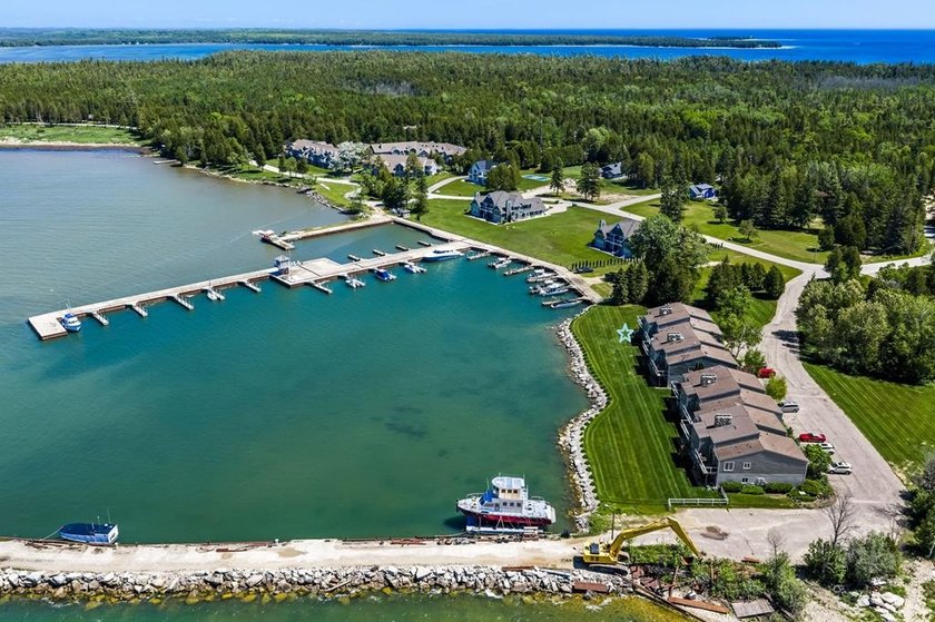 Embrace shorefront living in this beautifully updated - photo 31