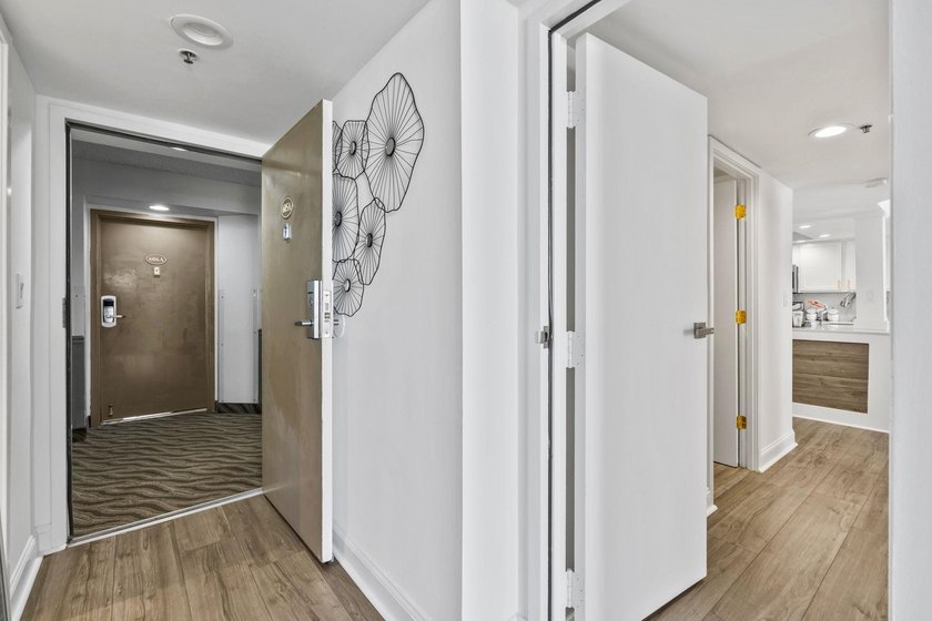 Welcome to luxury coastal living in one of Myrtle Beach's most - photo 25