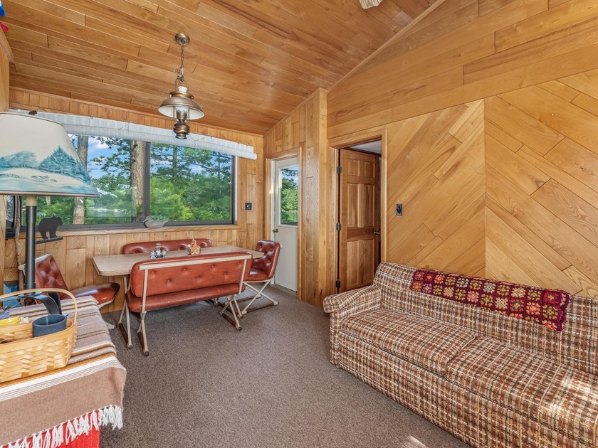 Here's your chance to own a part of Minocqua Chain history - photo 34