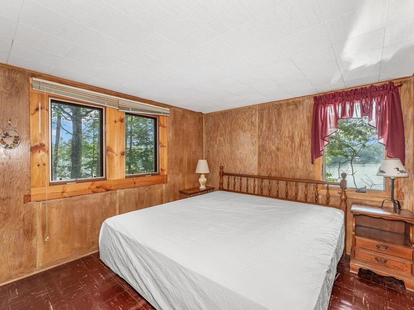 Here's your chance to own a part of Minocqua Chain history - photo 37