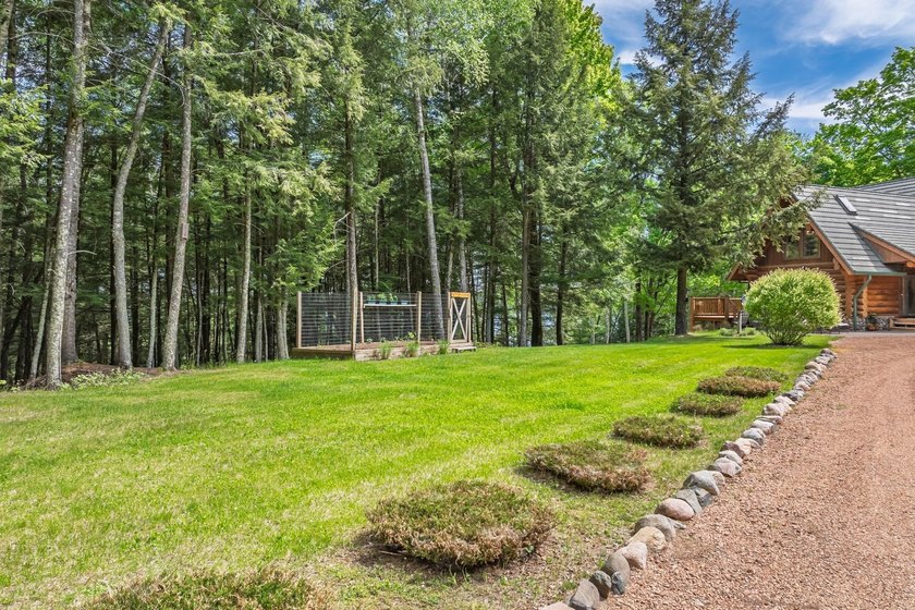 Squirrel Lake Lodge - A truly one-of-a-kind estate on highly - photo 11