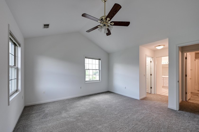 Sophisticated design and effortless living come together in this - photo 31