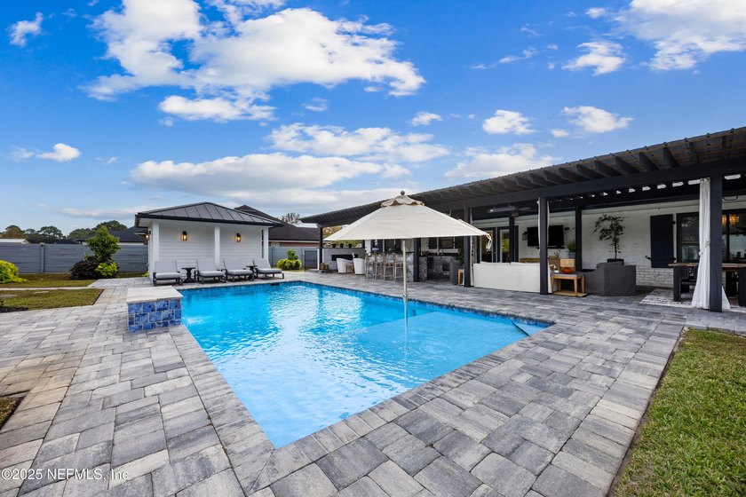 Enjoy peaceful living in this modern 4BR/3BA farmhouse on nearly - photo 46