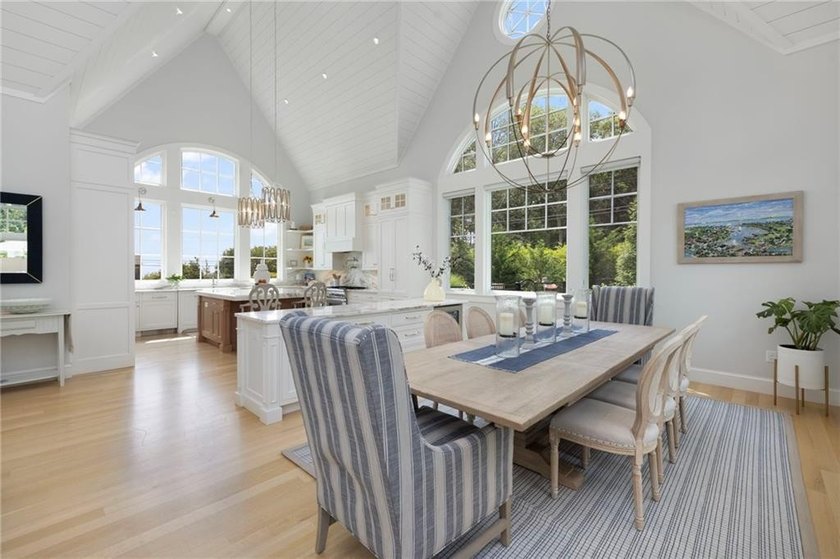 Welcome to an extraordinary custom-built coastal estate nestled - photo 13