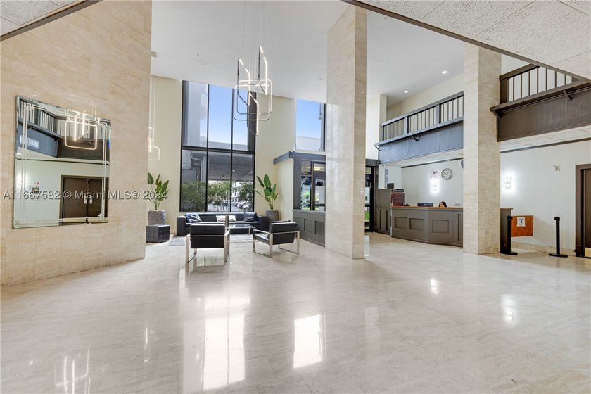 Welcome to your dream apartment in Aventura! This stunning - photo 42