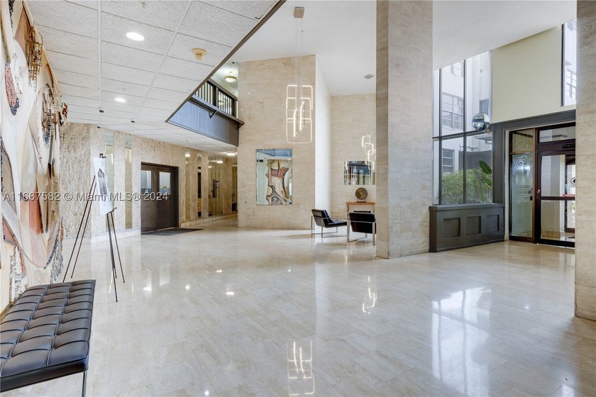 Welcome to your dream apartment in Aventura! This stunning - photo 43