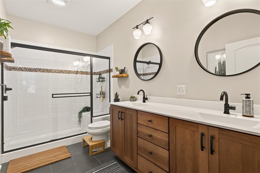 Welcome to this stunning Pride Mark built end-unit at Arbor - photo 34