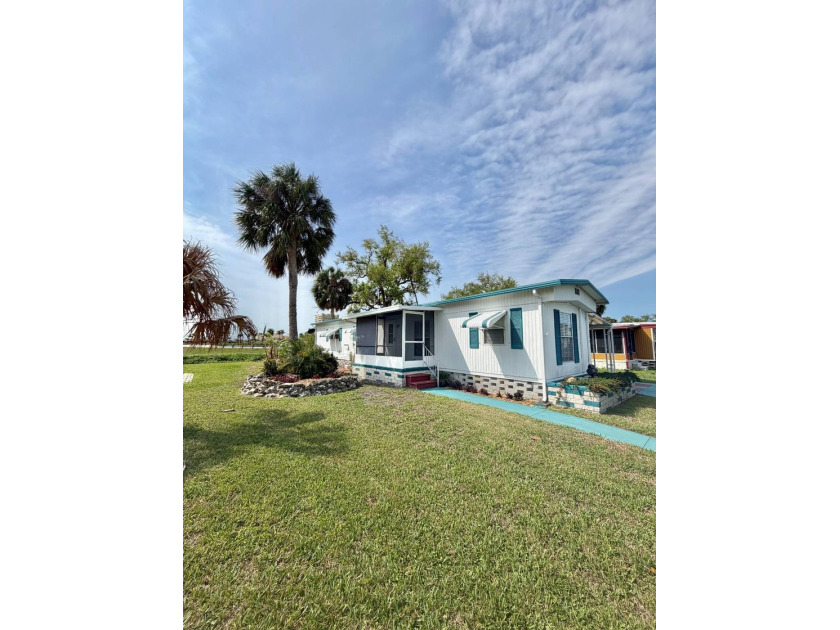 Welcome to your slice of Florida paradise in Palm Bay RV and - photo 3
