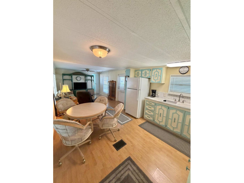 Welcome to your slice of Florida paradise in Palm Bay RV and - photo 10