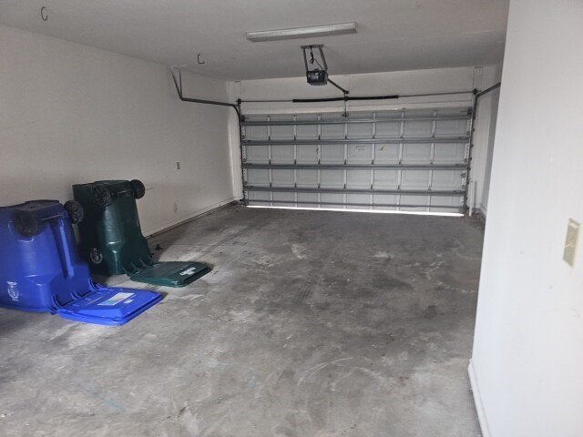 HUD Case# 514-322981 Bid deadline is 5-10-26 at 11:59:59 CT. All - photo 4