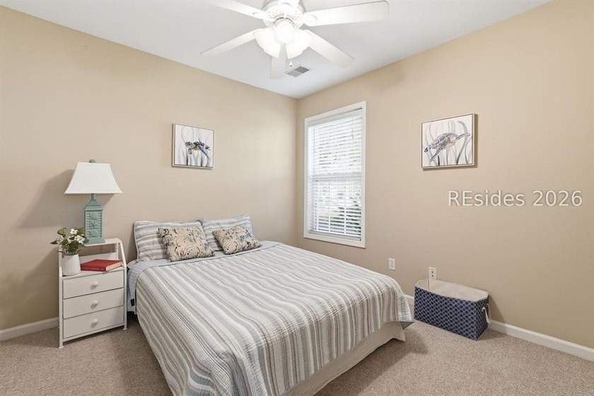 Enjoy peaceful lagoon views and an open-concept home, ideally - photo 21