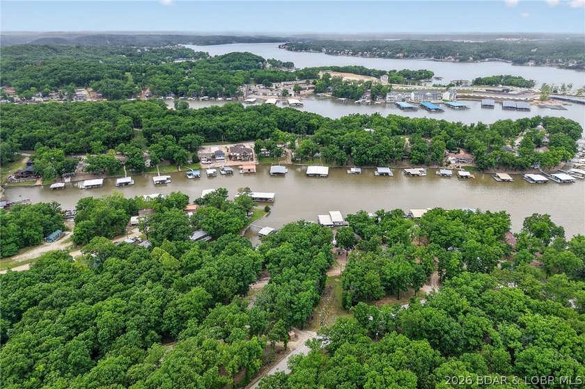 If you have been searching for an affordable lakefront getaway - photo 47