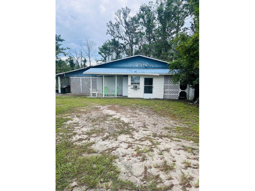 Charming Home with Commercial Zoning in the Heart of Jena! - photo 12