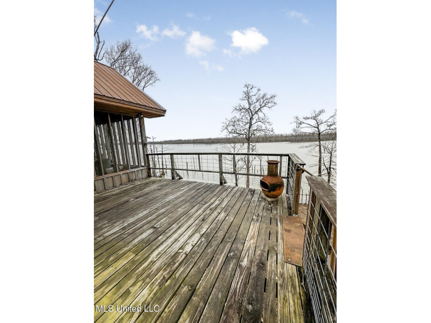 Welcome to lake life at 2067 Pecan Grove Road in Woodville - photo 14