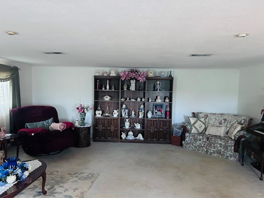 Charming Home with Commercial Zoning in the Heart of Jena! - photo 26