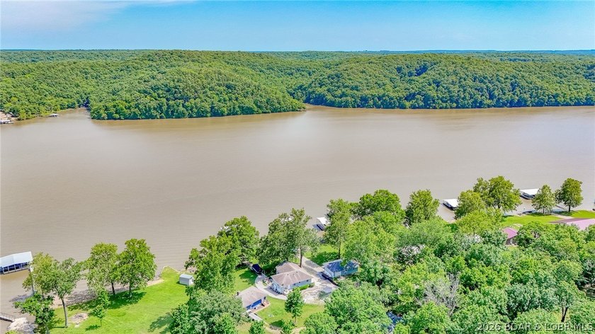 This is your chance to own your dream home (5 bedrooms and 2 - photo 48