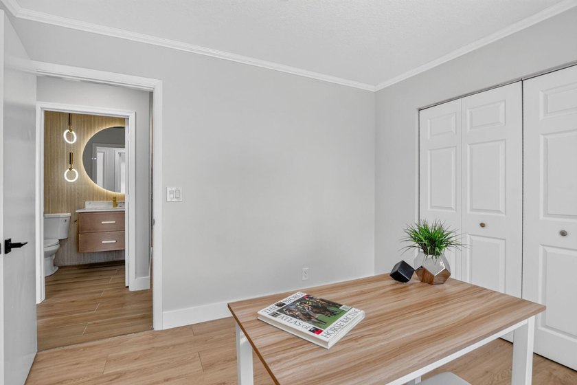 Welcome to a home where contemporary design meets effortless - photo 30