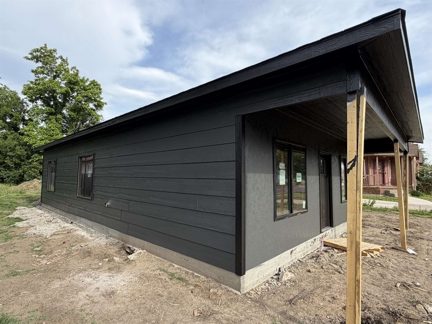 Drive/porch will be poured before you move in!!!Welcome home to - photo 3