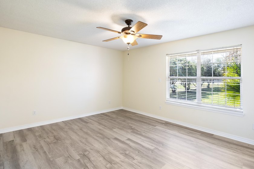 Updated pool home located in a quiet cul-de-sac in Gulf Breeze - photo 15