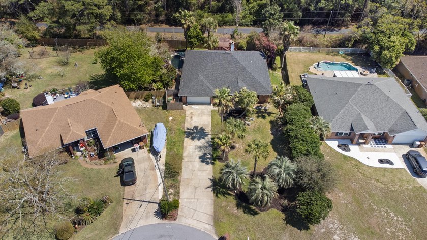 Updated pool home located in a quiet cul-de-sac in Gulf Breeze - photo 32