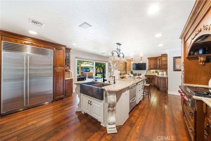 9781 Eastwood - photo 15