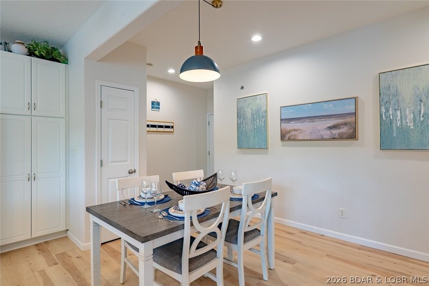 Beautifully updated top floor end unit at Lazy Days in Osage - photo 21
