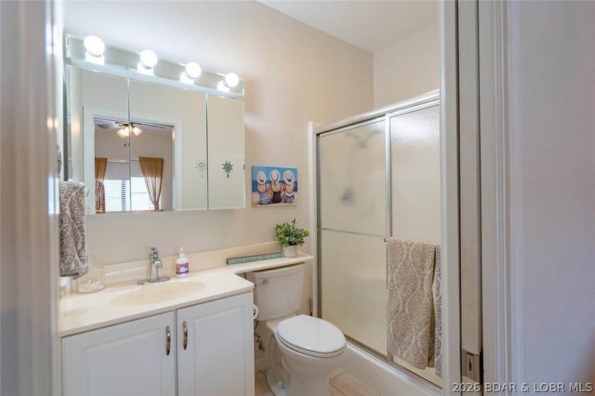 Beautifully updated top floor end unit at Lazy Days in Osage - photo 26