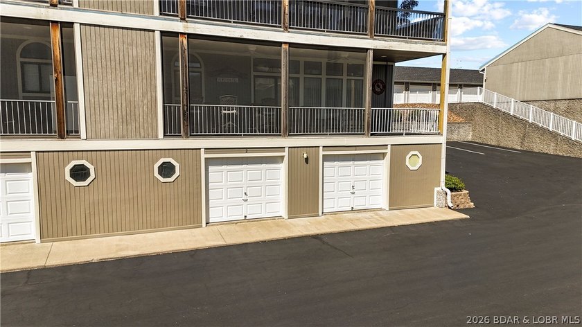 Beautifully updated top floor end unit at Lazy Days in Osage - photo 43