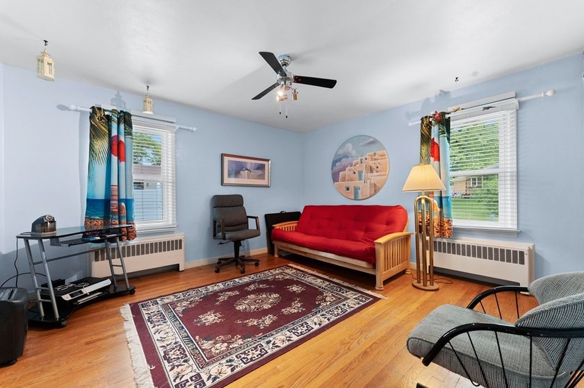 Just a stone's throw from Lake Michigan in the heart of Algoma - photo 28