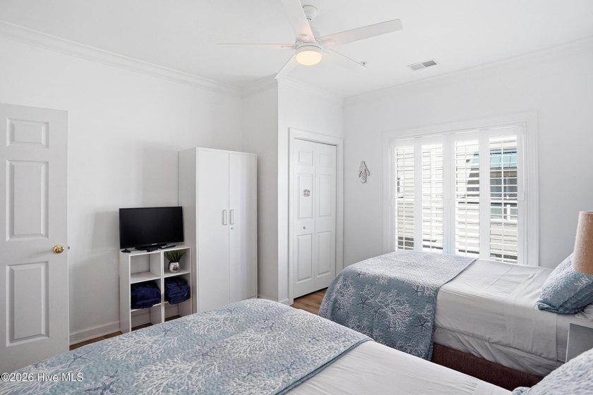 This beautifully updated ocean villa stands out from the rest in - photo 23