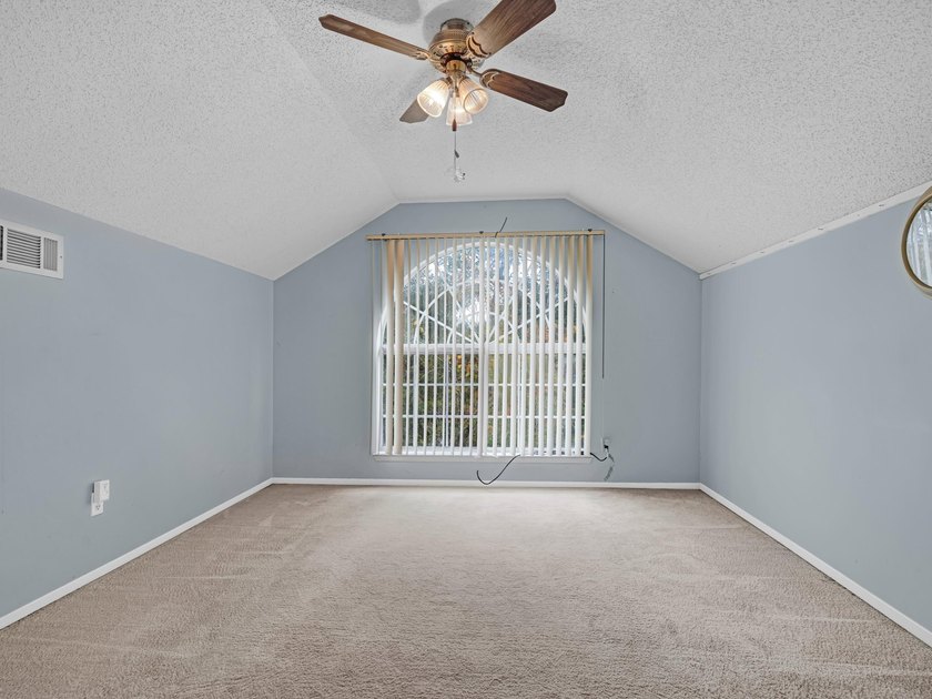 Seller said SELL! New roof before closing! Plus, the seller is - photo 30