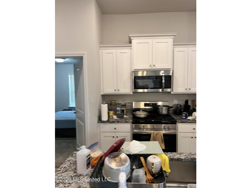 Beautiful all-brick 4-bedroom, 2-bath home that feels like - photo 17