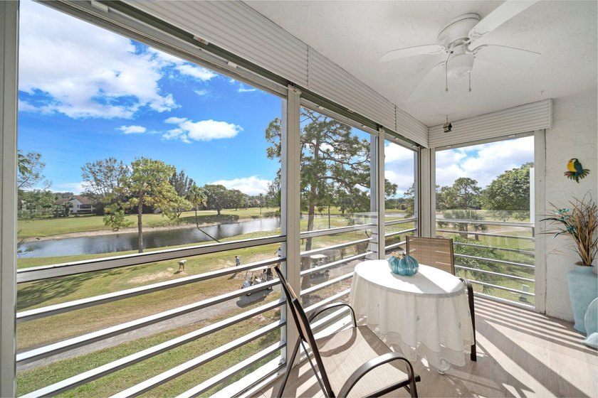 With Lake &amp; Golf views... this corner 3 bdrm, 2 bath condo in - photo 20