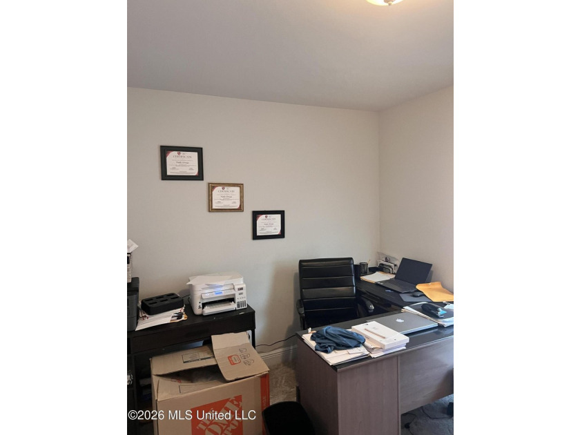 Beautiful all-brick 4-bedroom, 2-bath home that feels like - photo 24