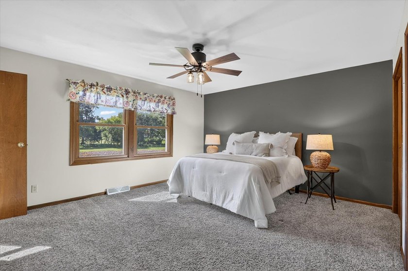 Welcome to your own private country retreat! Nestled on 5.15 - photo 32