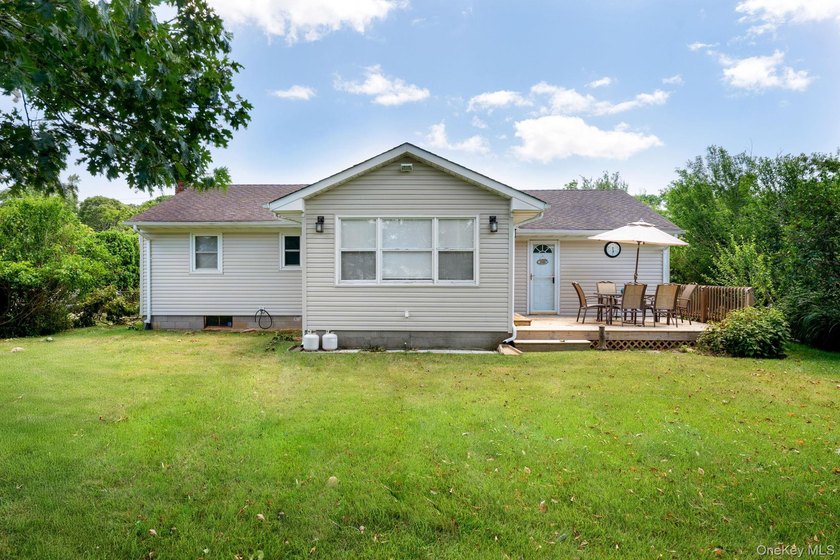 This well kept ranch offers comfortable living in a desirable - photo 26