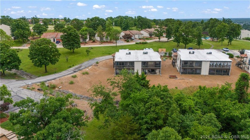 Welcome home to the Osage Vista's community. This top floor unit - photo 41