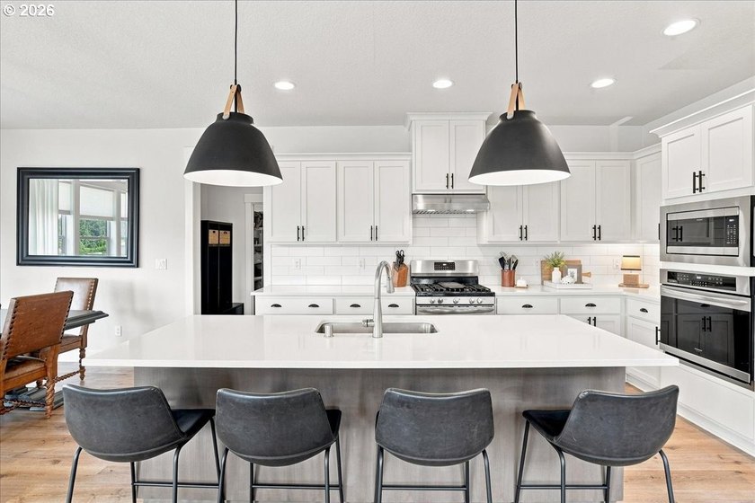 Welcome to exceptional living in the highly sought-after gated - photo 9