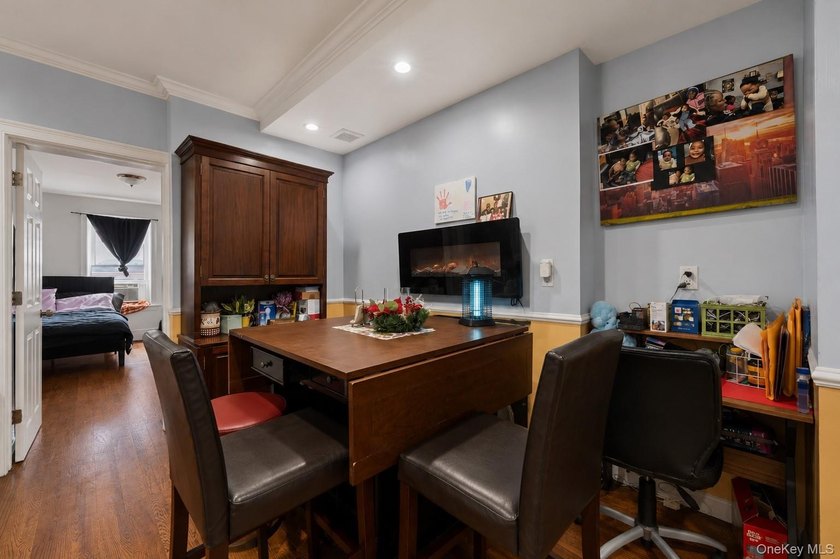 JUST LISTED! Spacious 5 Bedroom, 2 Full Bath Home in - photo 11